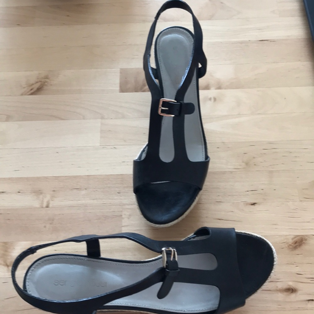 Espadrilles - Picture 2 of 6